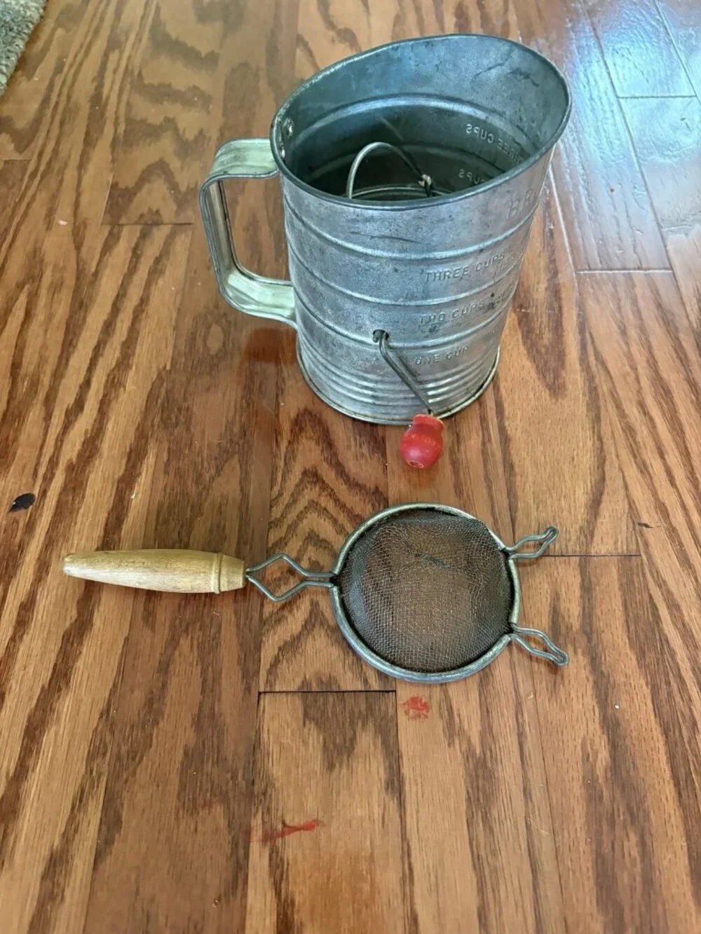Vintage Kitchen Items - Sifter & Small Colander